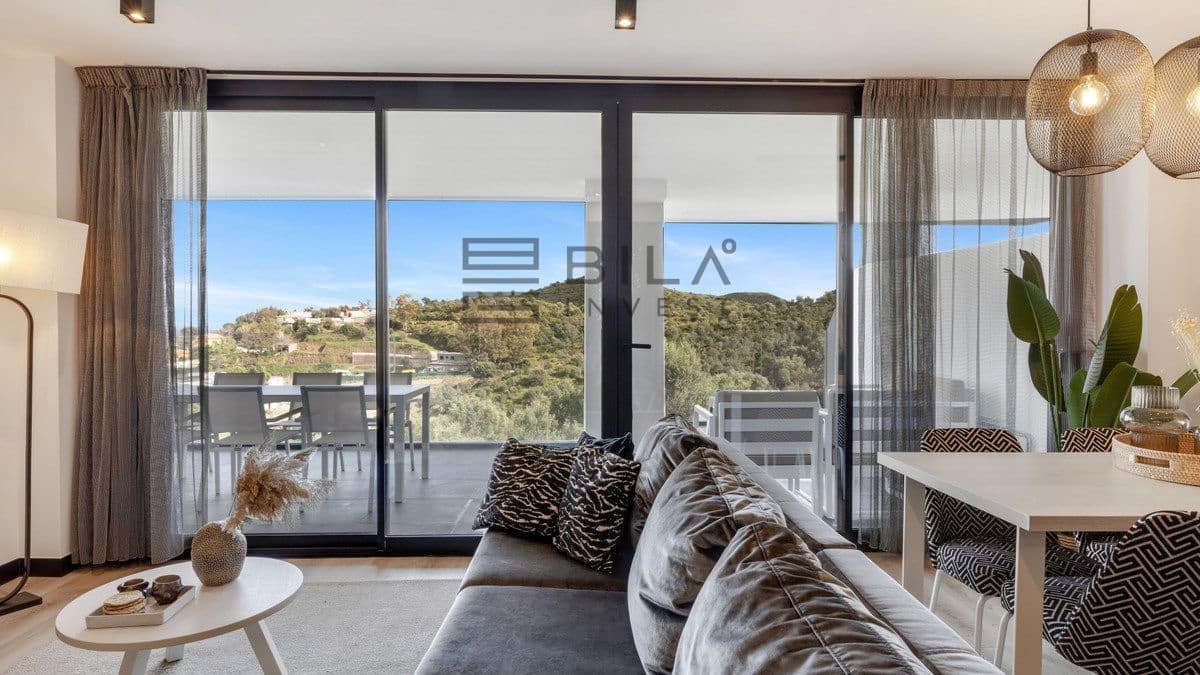 3 bedroom Flat for sale in Mijas Costa with pool garage - € 449,000 (Ref: 9714412)