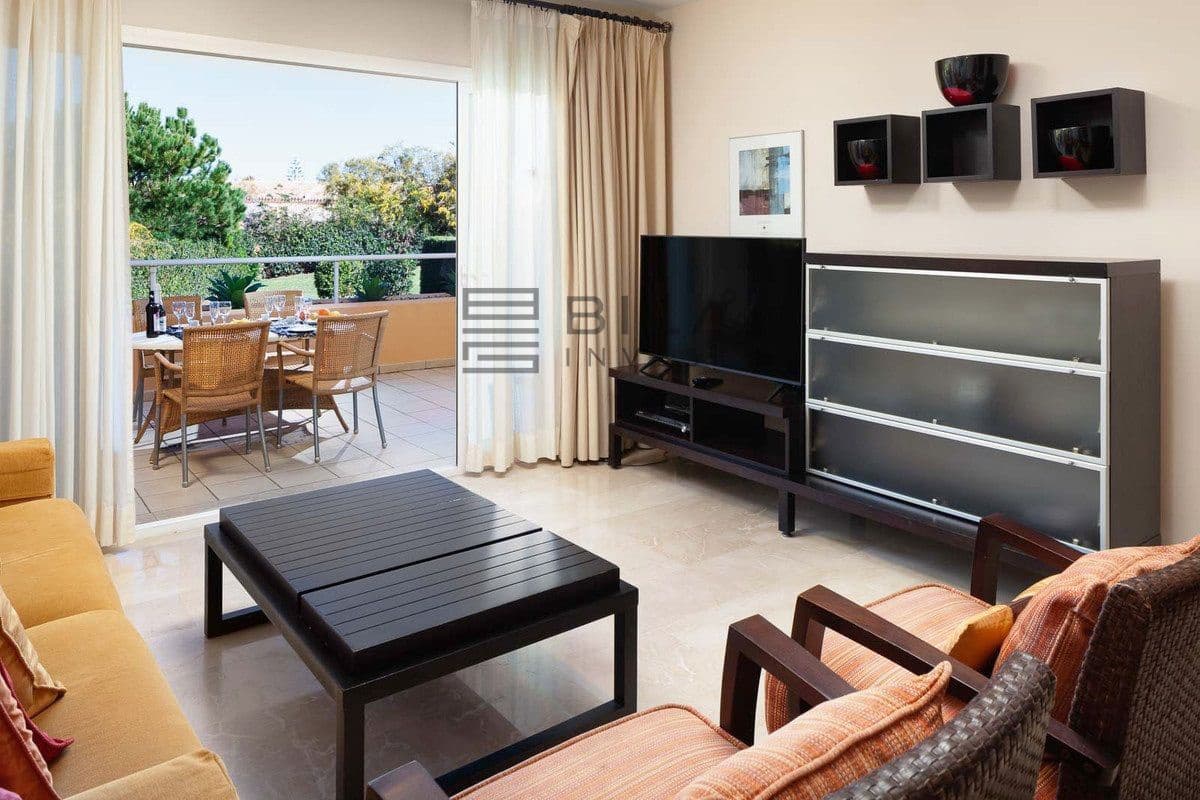 2 bedroom Flat for sale in El Faro with pool garage - € 399,000 (Ref: 9714414)