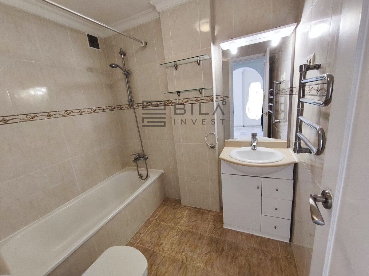 2 soverom Leilighet til salgs i Riviera del Sol med svømmebasseng - € 289 999 (Ref: 9714417)