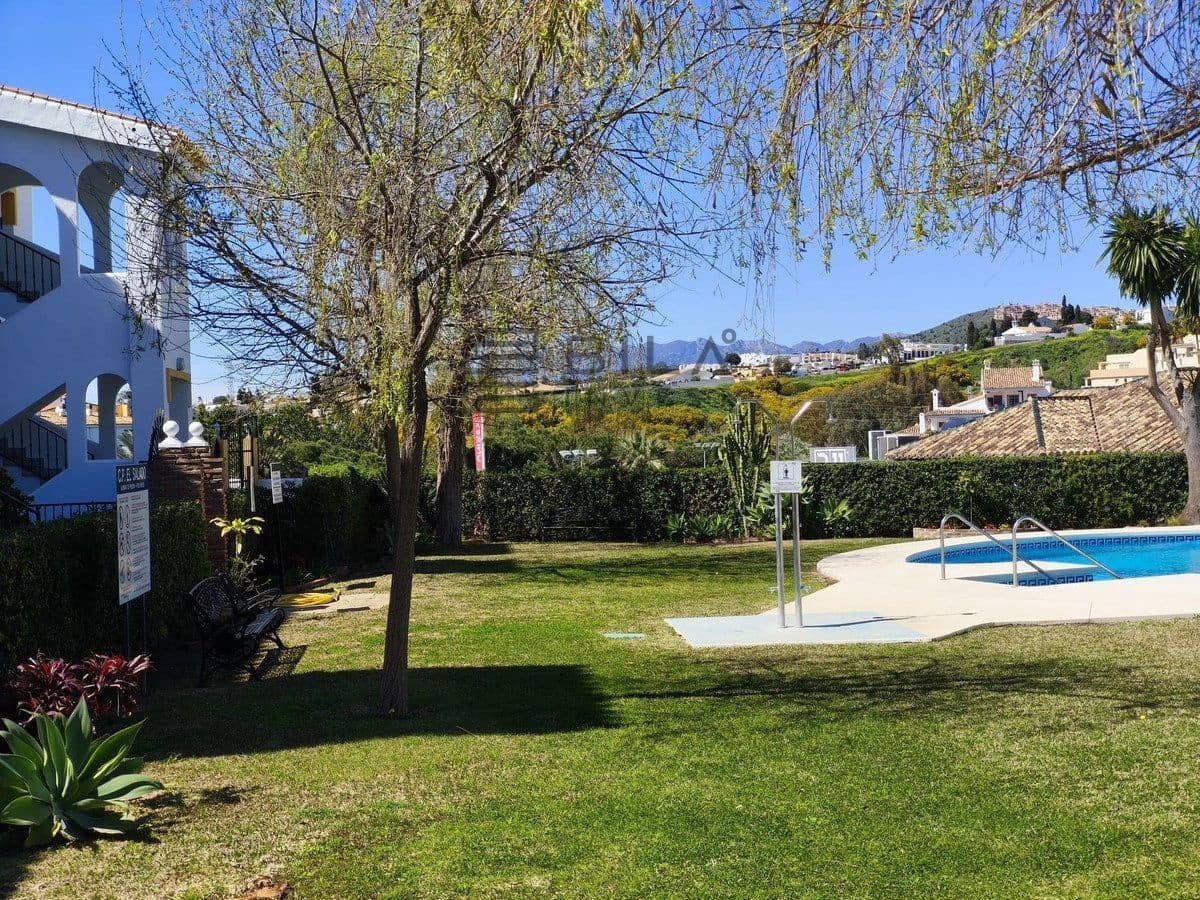 2 soverom Leilighet til salgs i Riviera del Sol med svømmebasseng - € 289 999 (Ref: 9714417)