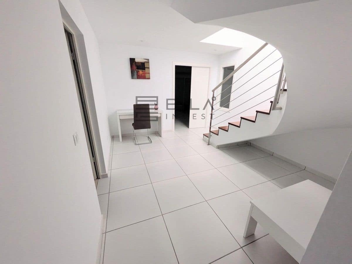 4 bedroom Villa for sale in Torremuelle with pool garage - € 879,000 (Ref: 9714418)