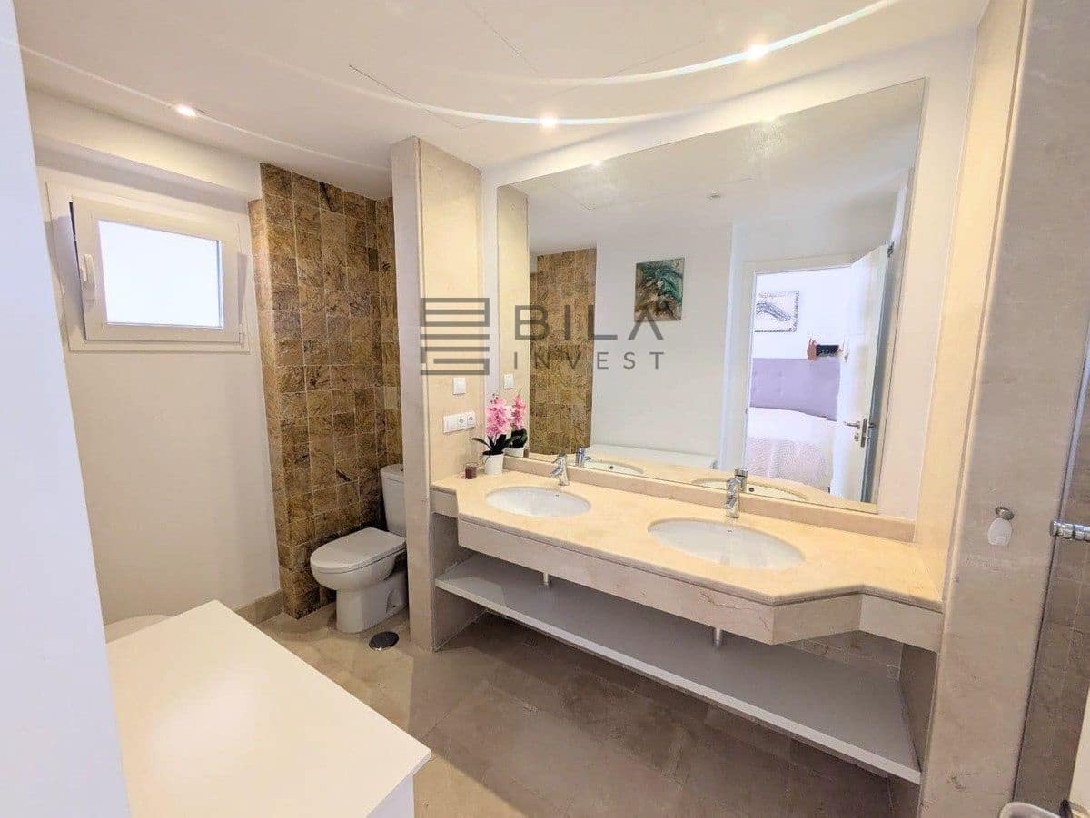 4 bedroom Villa for sale in Torremuelle with pool garage - € 879,000 (Ref: 9714418)