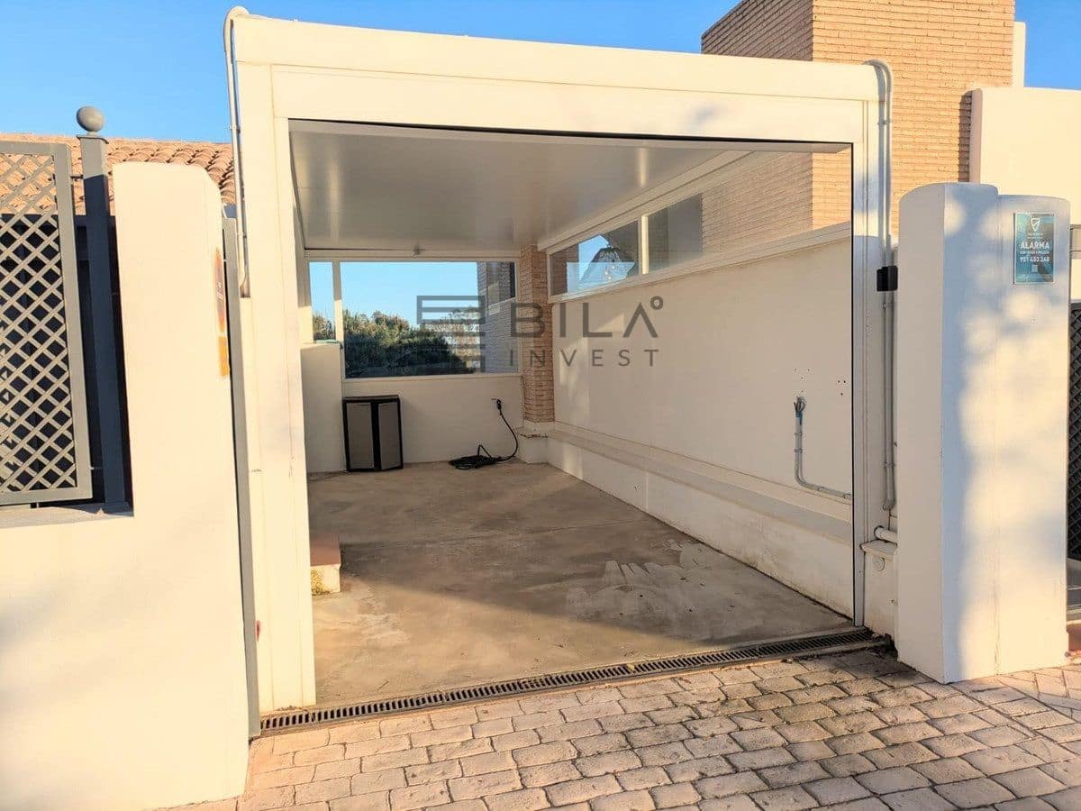 4 bedroom Villa for sale in Torremuelle with pool garage - € 879,000 (Ref: 9714418)