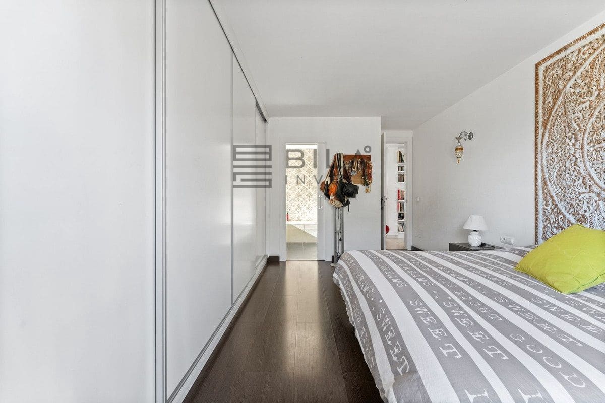 3 bedroom Villa for sale in La Sierrezuela with pool garage - € 649,000 (Ref: 9714420)