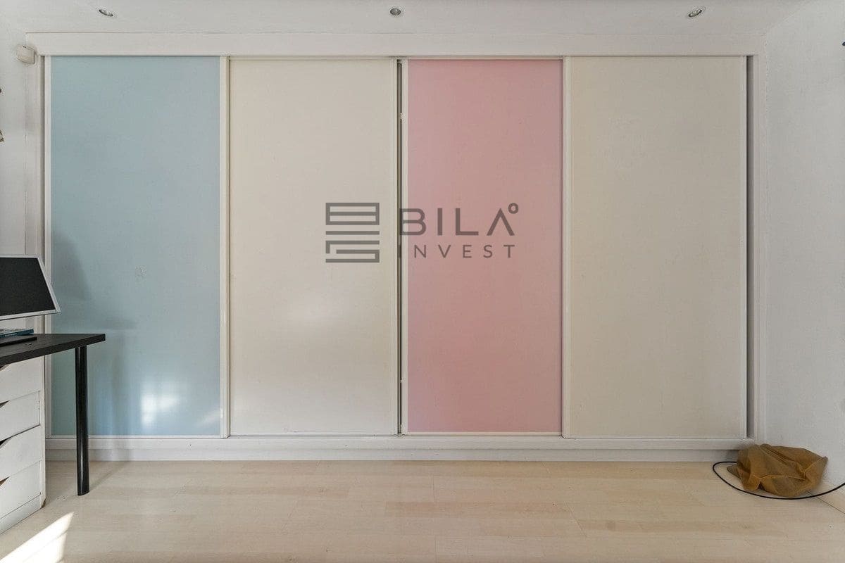 3 bedroom Villa for sale in La Sierrezuela with pool garage - € 649,000 (Ref: 9714420)