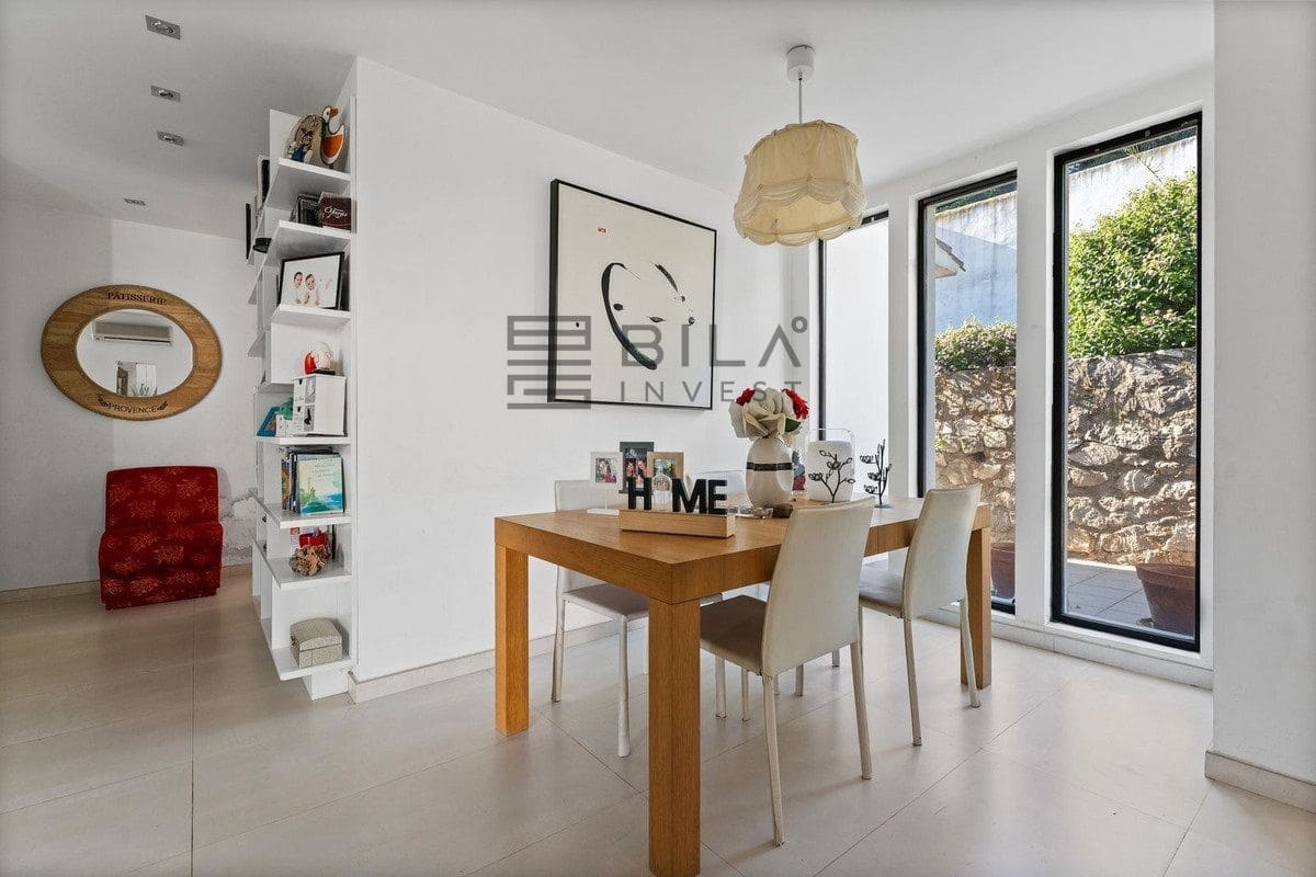 3 bedroom Villa for sale in La Sierrezuela with pool garage - € 649,000 (Ref: 9714420)