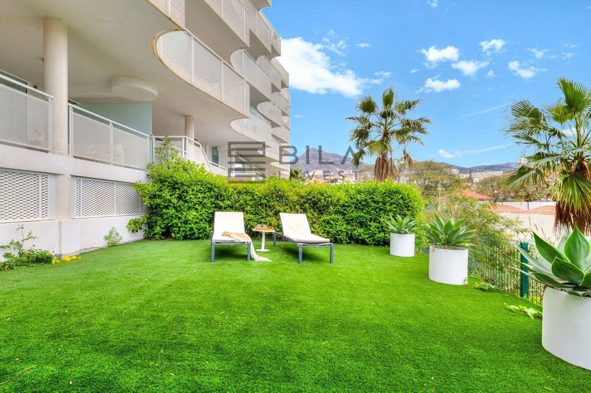 3 slaapkamer Flat te koop in Benalmadena Costa met zwembad garage - € 695.000 (Ref: 9730510)
