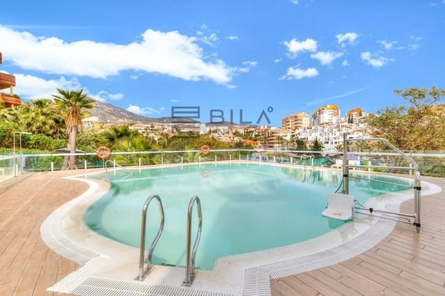 3 slaapkamer Flat te koop in Benalmadena Costa, Benalmádena met zwembad garage - € 695.000 (Ref: 9730510)