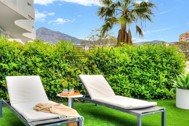 3 slaapkamer Flat te koop in Benalmadena Costa, Benalmádena met zwembad garage - € 695.000 (Ref: 9730510)