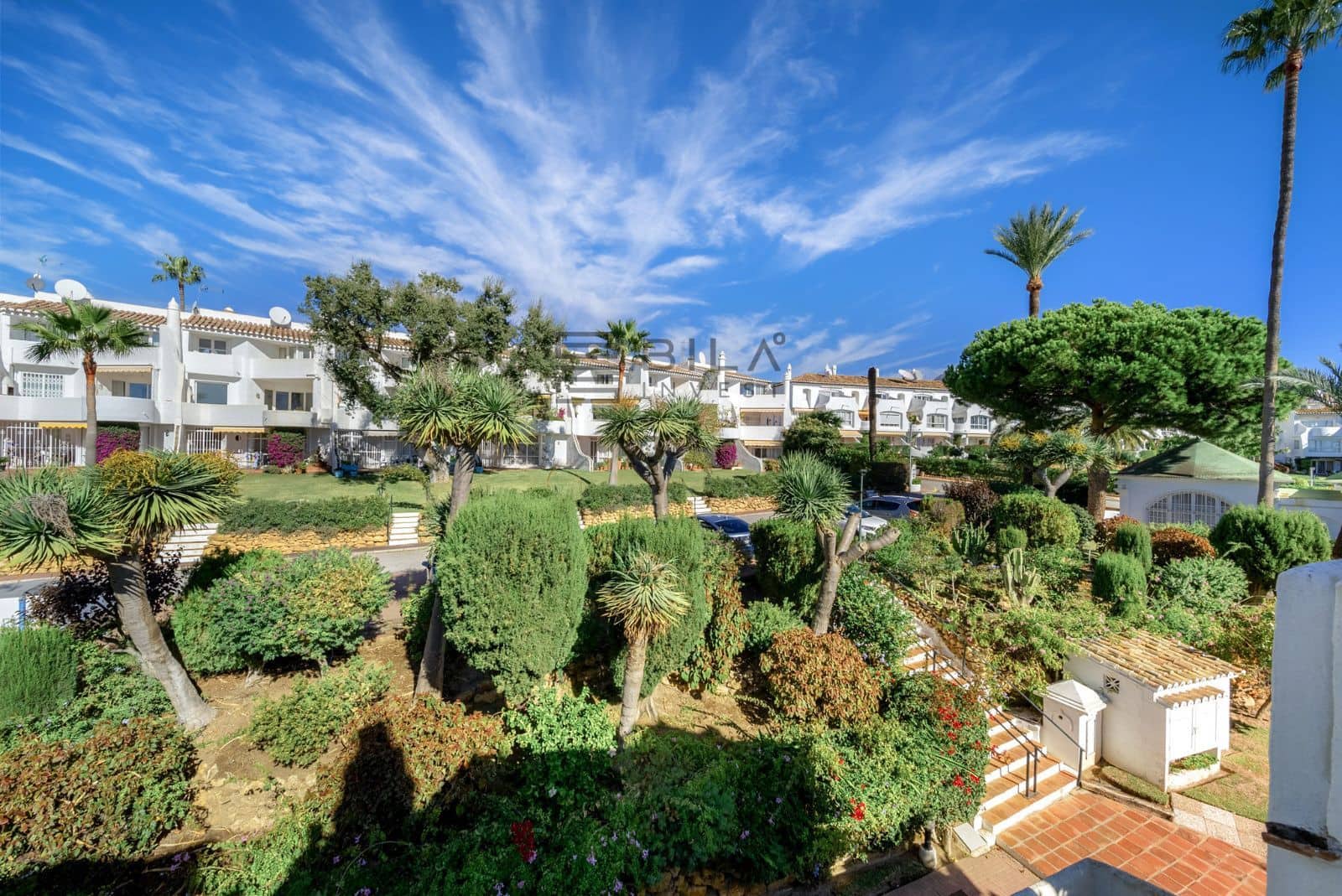 Piso de 2 habitaciones en Calahonda en venta con piscina garaje - 339.000 € (Ref: 9730511)