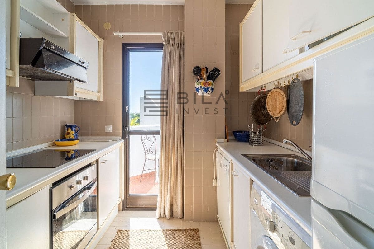 Piso de 2 habitaciones en Calahonda en venta con piscina garaje - 339.000 € (Ref: 9730511)