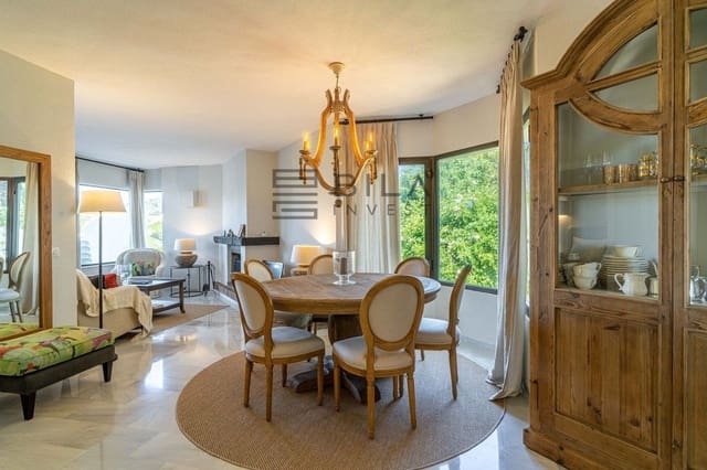 2 chambre Appartement à vendre à Calahonda, Mijas avec piscine garage - 339 000 € (Ref: 9730511)