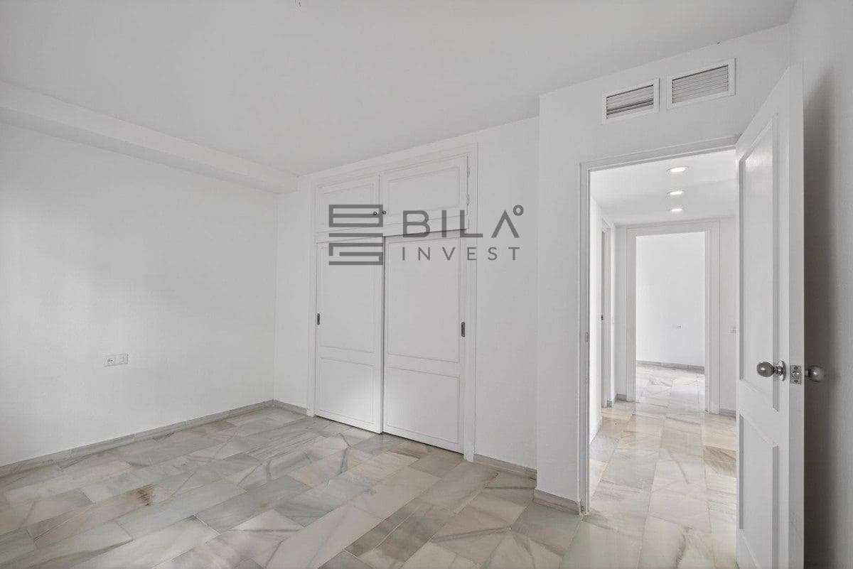 2 soveværelse Penthouse til salg i Calahonda med swimmingpool - € 325.000 (Ref: 9730512)