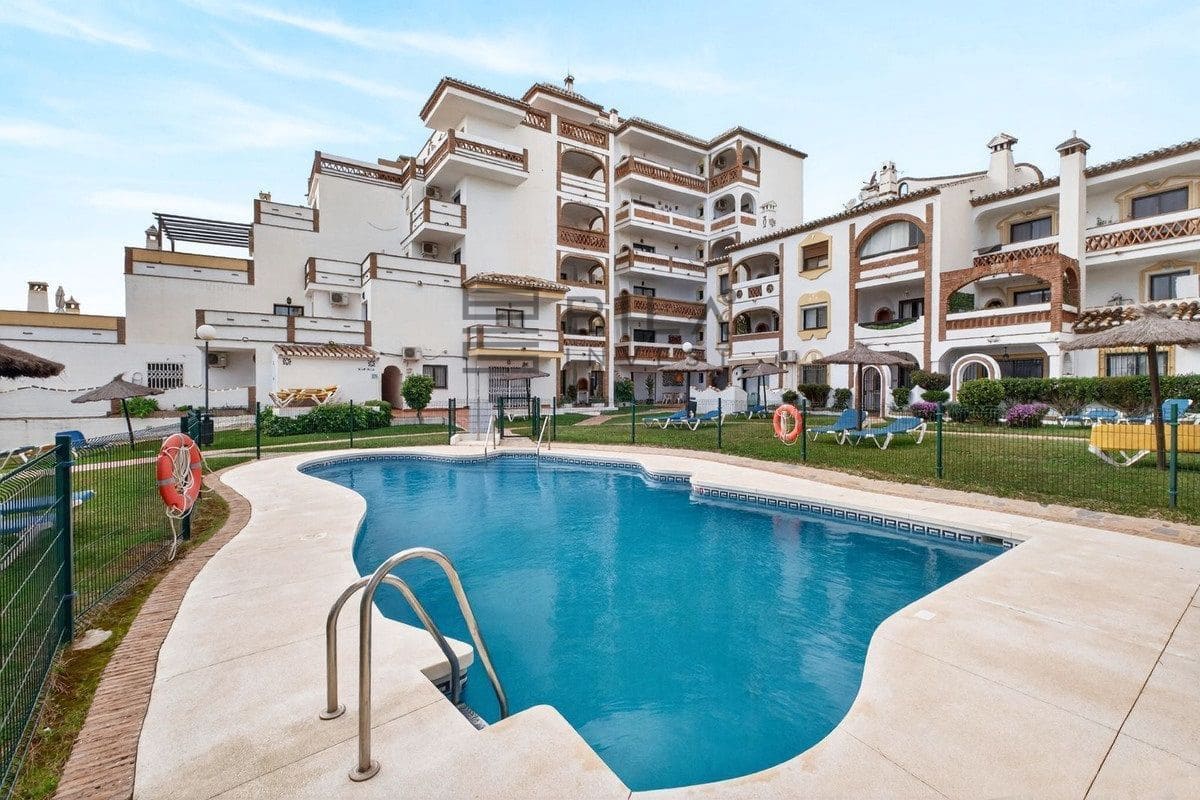 2 soveværelse Penthouse til salg i Calahonda med swimmingpool - € 325.000 (Ref: 9730512)