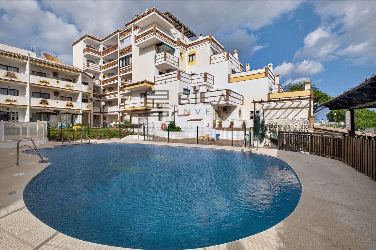 2 soveværelse Penthouse til salg i Calahonda med swimmingpool - € 325.000 (Ref: 9730512)