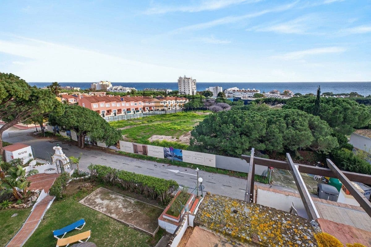 2 soveværelse Penthouse til salg i Calahonda med swimmingpool - € 325.000 (Ref: 9730512)