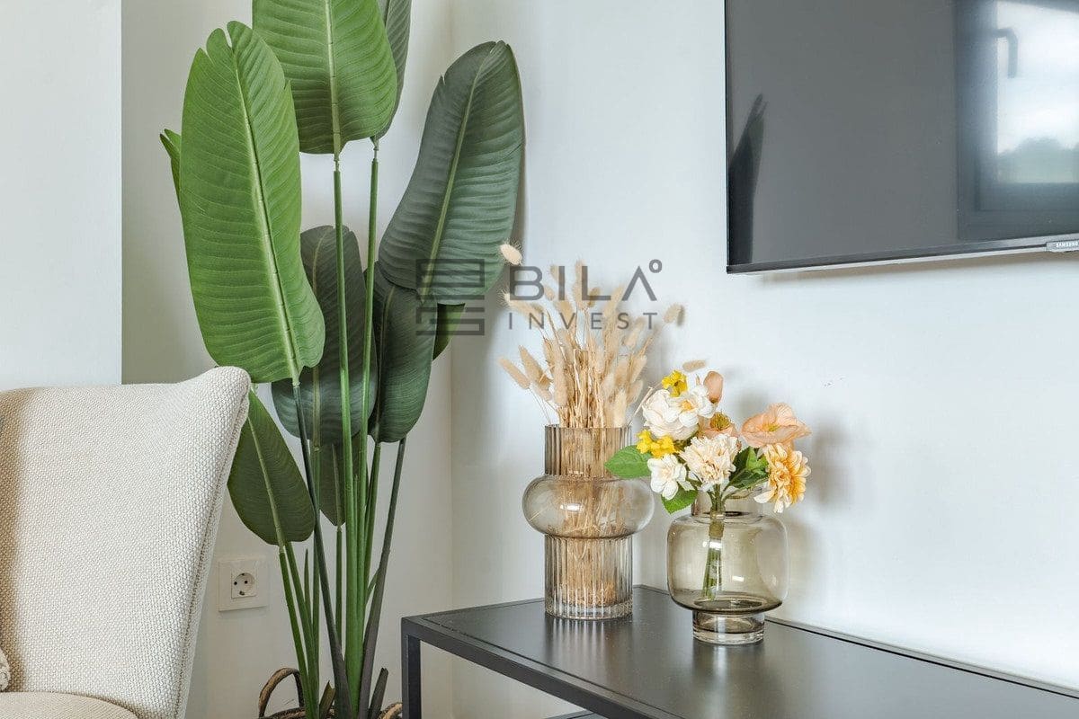 3 bedroom Flat for sale in Mijas Costa with pool garage - € 450,000 (Ref: 9730513)