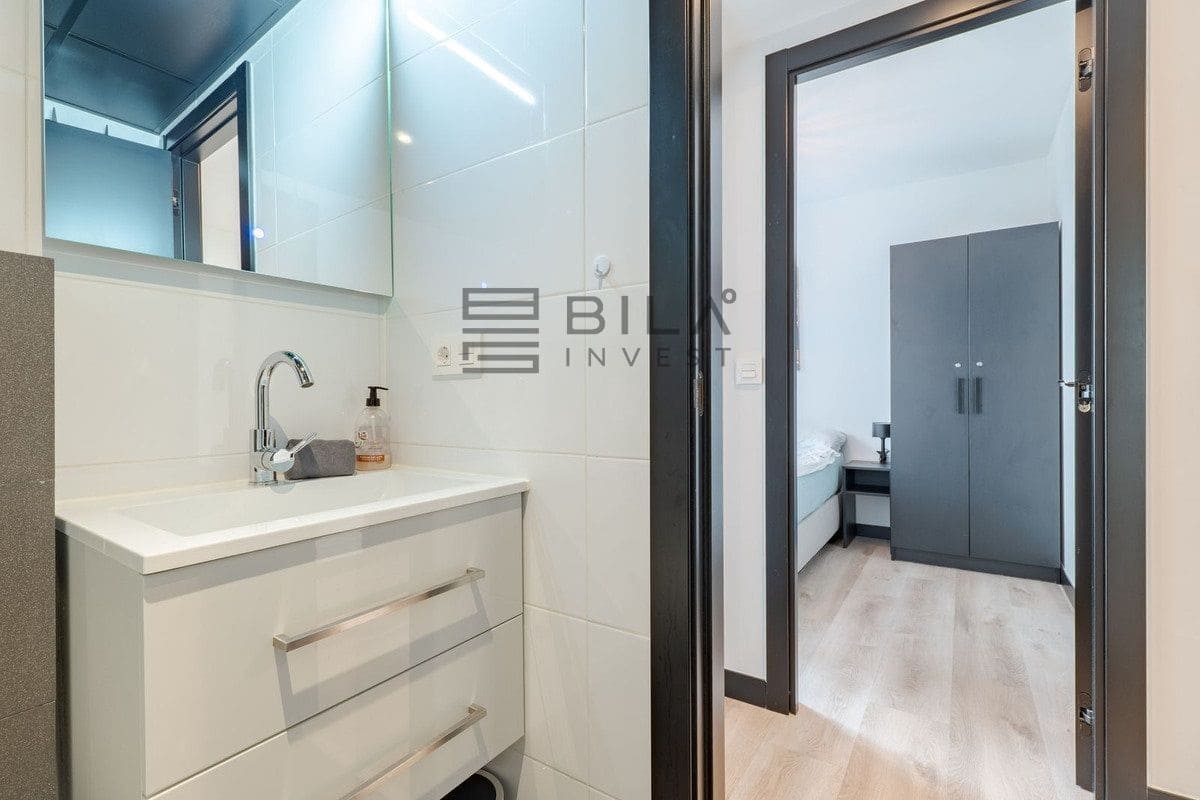 3 bedroom Flat for sale in Mijas Costa with pool garage - € 450,000 (Ref: 9730513)