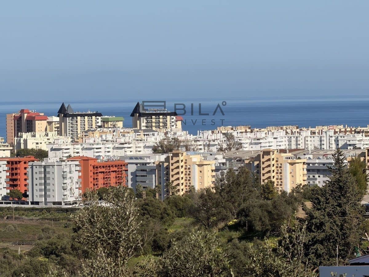 3 bedroom Flat for sale in Mijas Costa with pool garage - € 450,000 (Ref: 9730513)