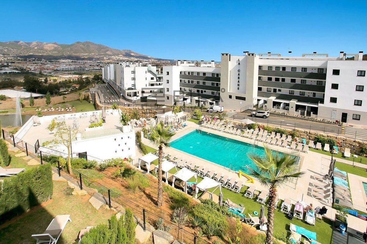 3 bedroom Flat for sale in Mijas Costa with pool garage - € 450,000 (Ref: 9730513)