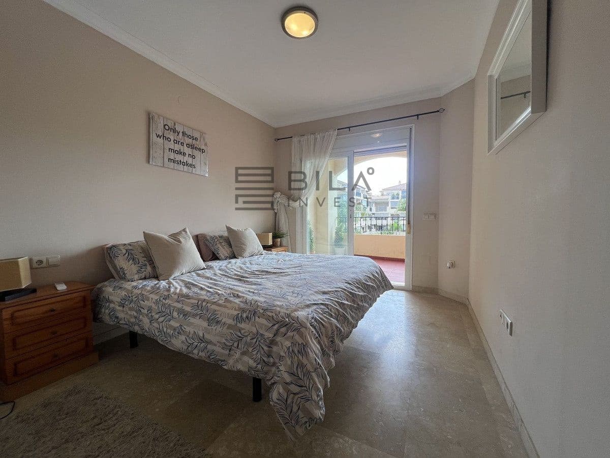 2 bedroom Flat for sale in La Cala Hills with pool garage - € 299,900 (Ref: 9730514)