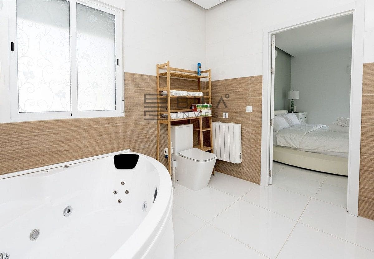 6 soveværelse Villa til salg i Benalmadena med swimmingpool garage - € 1.495.000 (Ref: 9730515)