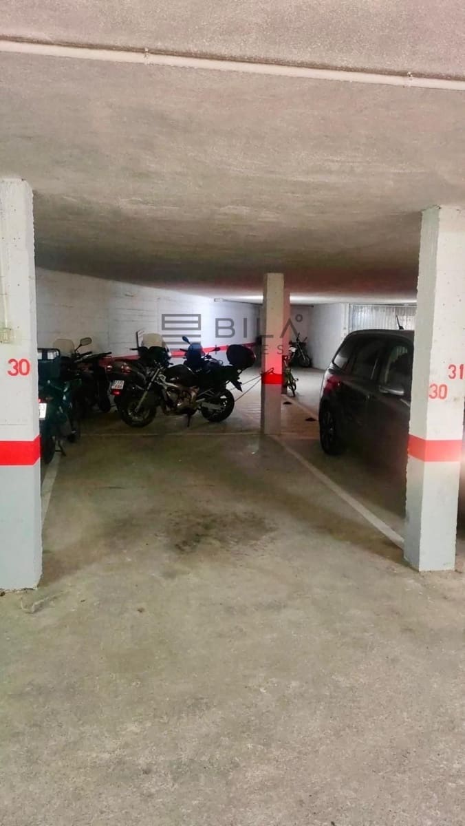 3 bedroom Flat for sale in El Faro with pool garage - € 290,000 (Ref: 9730516)