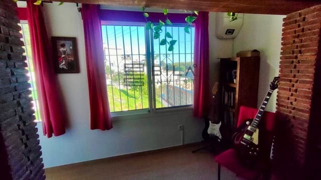 3 bedroom Flat for sale in El Faro, Mijas with pool garage - € 290,000 (Ref: 9730516)