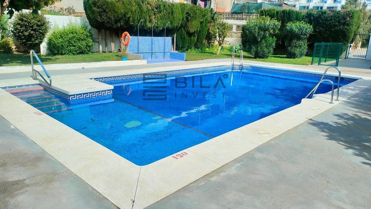 3 bedroom Flat for sale in El Faro with pool garage - € 290,000 (Ref: 9730516)
