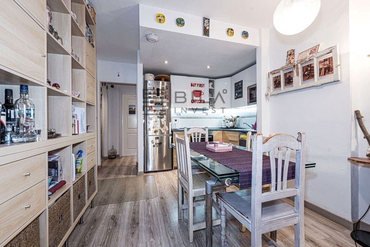 2 makuuhuone Asunto myytävänä paikassa Fuengirola mukana uima-altaan 
autotalli - 299 000 € (Ref: 9737751)