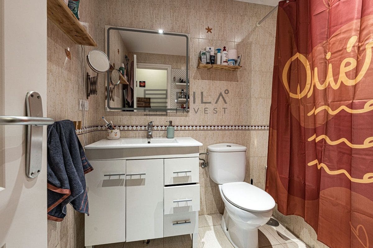 2 makuuhuone Asunto myytävänä paikassa Fuengirola mukana uima-altaan 
autotalli - 299 000 € (Ref: 9737751)