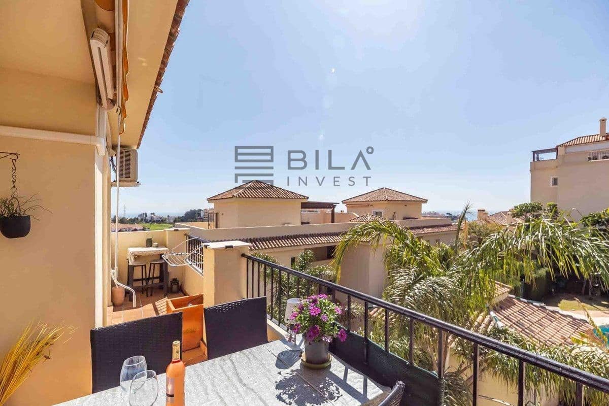 3 quarto Penthouse para venda em Riviera del Sol com piscina - 399 000 € (Ref: 9737753)