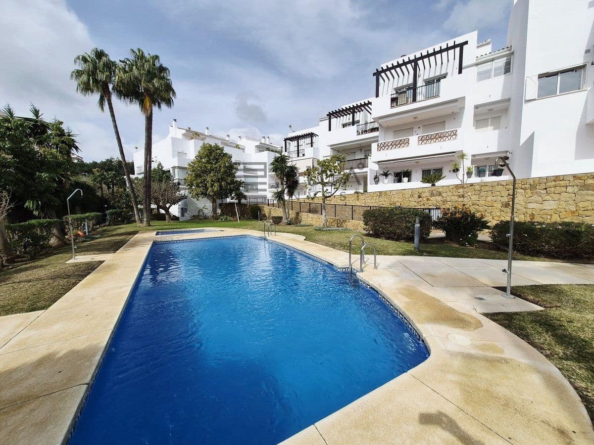 Ático de 3 habitaciones en Miraflores en venta con piscina - 450.000 € (Ref: 9737754)