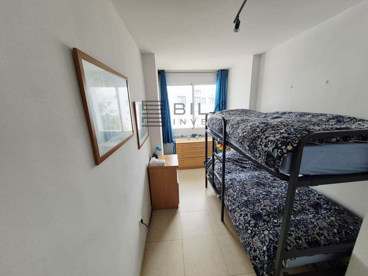 Ático de 3 habitaciones en Miraflores en venta con piscina - 450.000 € (Ref: 9737754)