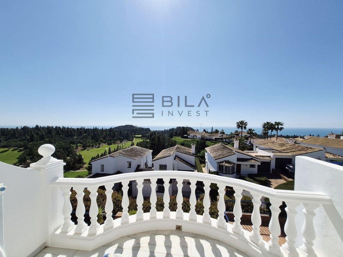 2 bedroom Penthouse for sale in El Chaparral with pool - € 385,000 (Ref: 9737755)