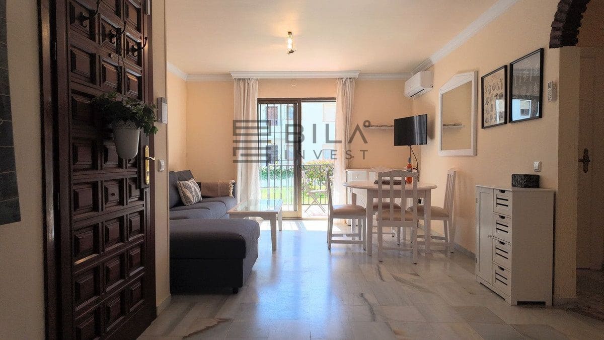 2 Zimmer Wohnung zu verkaufen in El Faro mit Pool - 258.000 € (Ref: 9737757)
