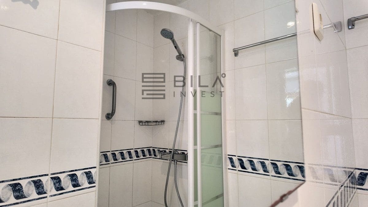 2 Zimmer Wohnung zu verkaufen in El Faro mit Pool - 258.000 € (Ref: 9737757)