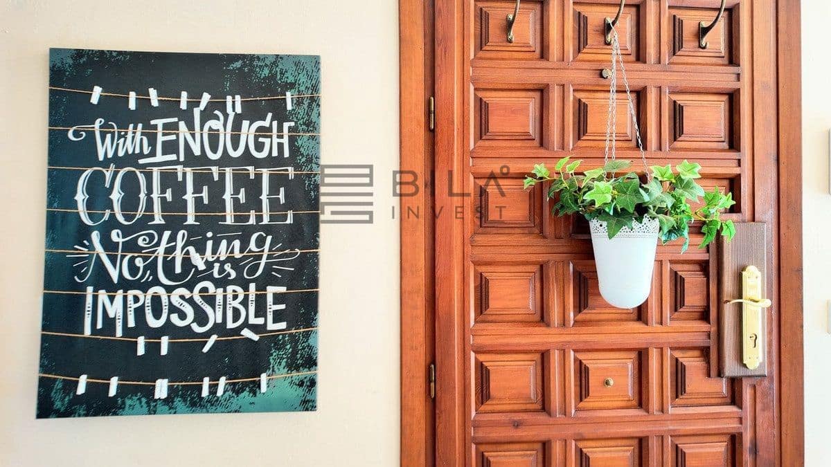 2 Zimmer Wohnung zu verkaufen in El Faro mit Pool - 258.000 € (Ref: 9737757)