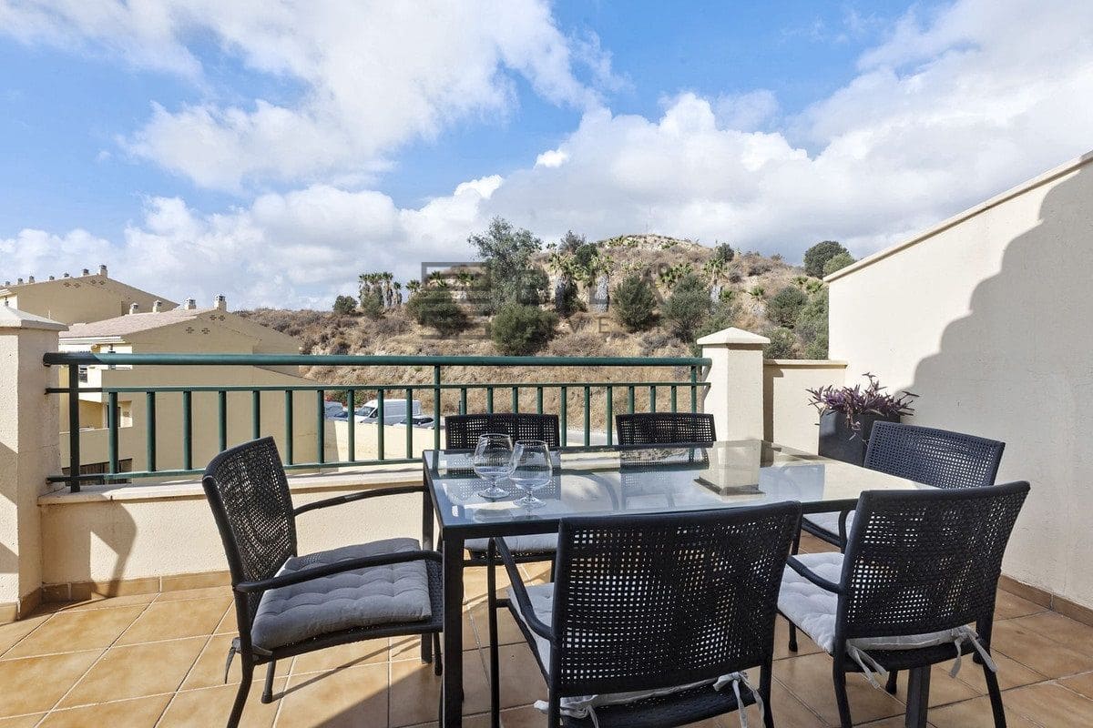 3 soveværelse Penthouse til salg i Torrequebrada med swimmingpool - € 595.000 (Ref: 9742998)