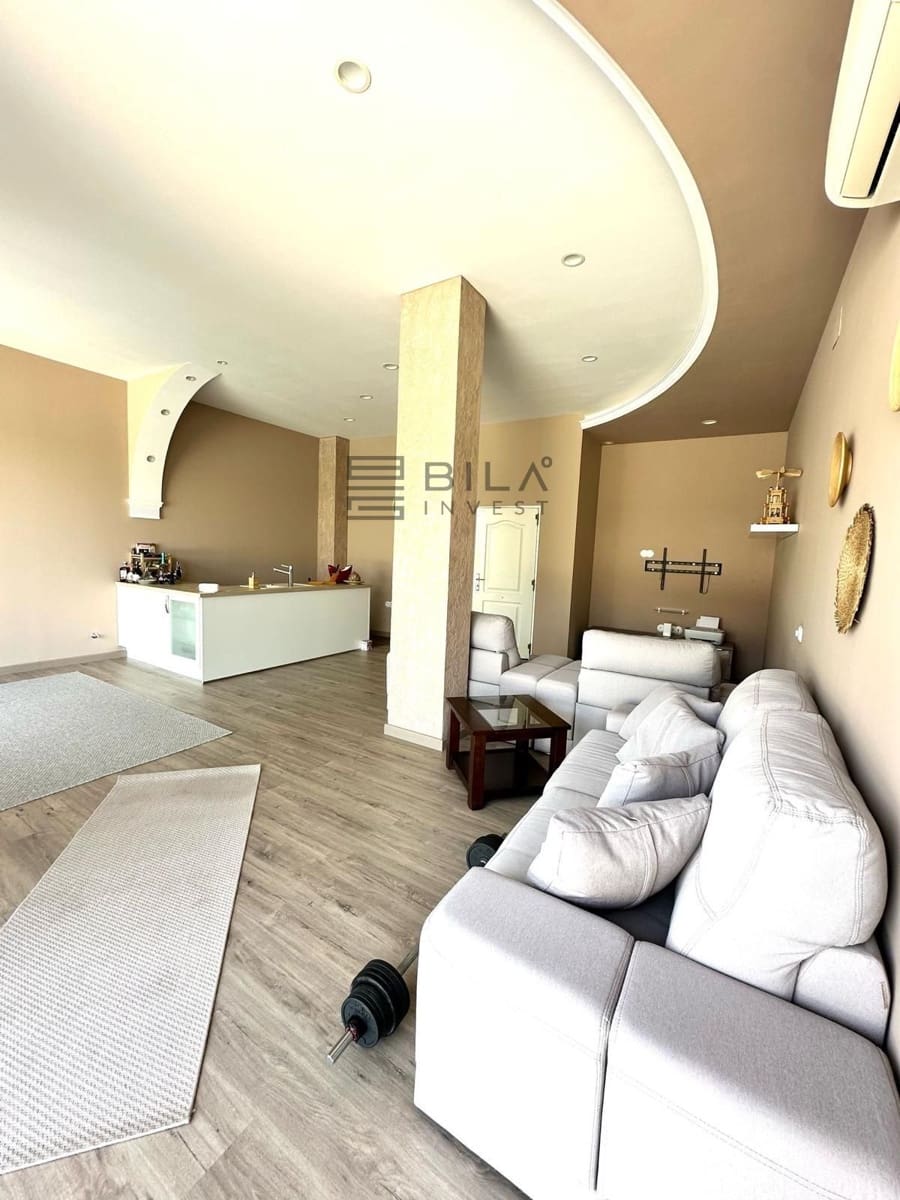 4 bedroom Townhouse for sale in Calahonda with pool garage - € 689,000 (Ref: 9742999)