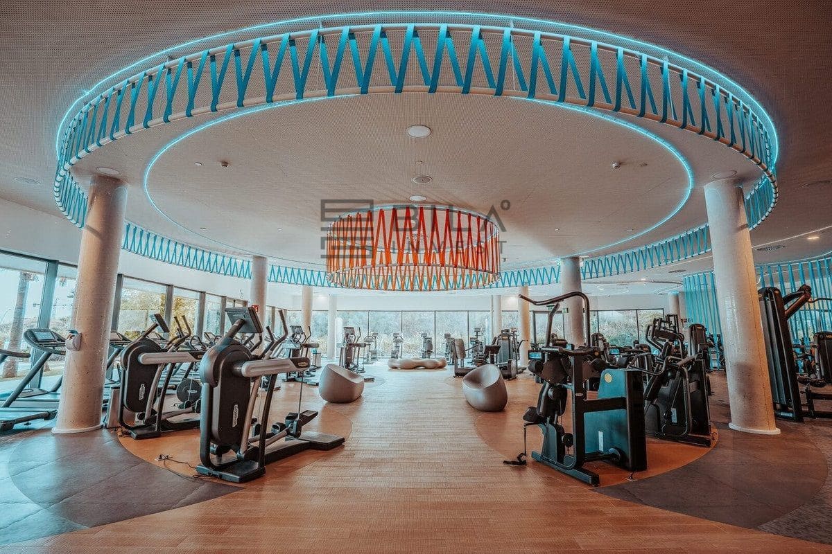 3 makuuhuone Asunto myytävänä paikassa Fuengirola mukana uima-altaan 
autotalli - 649 000 € (Ref: 9743000)