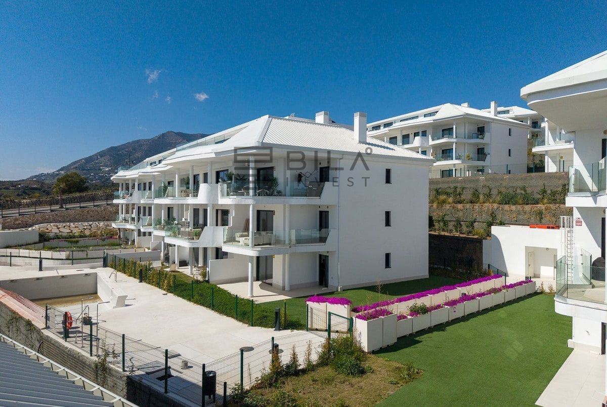 3 makuuhuone Asunto myytävänä paikassa Fuengirola mukana uima-altaan 
autotalli - 649 000 € (Ref: 9743000)