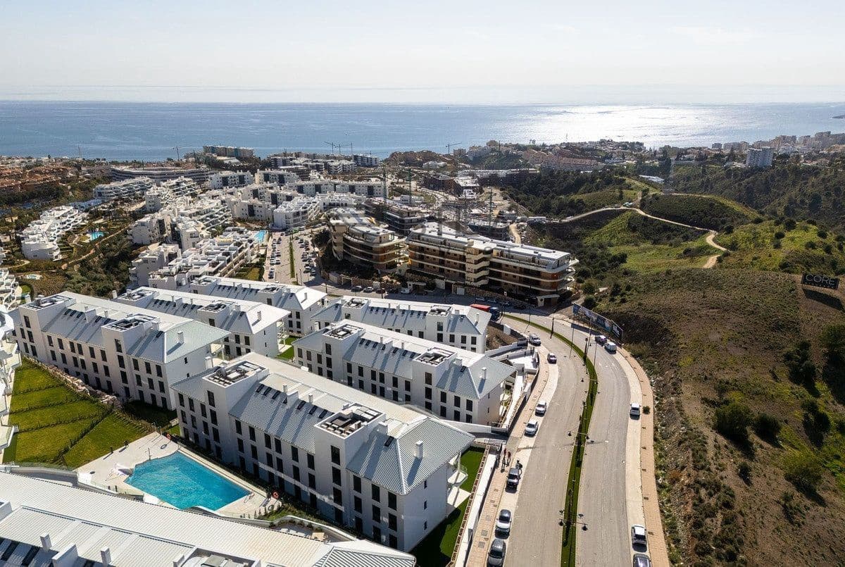 3 makuuhuone Asunto myytävänä paikassa Fuengirola mukana uima-altaan 
autotalli - 649 000 € (Ref: 9743000)