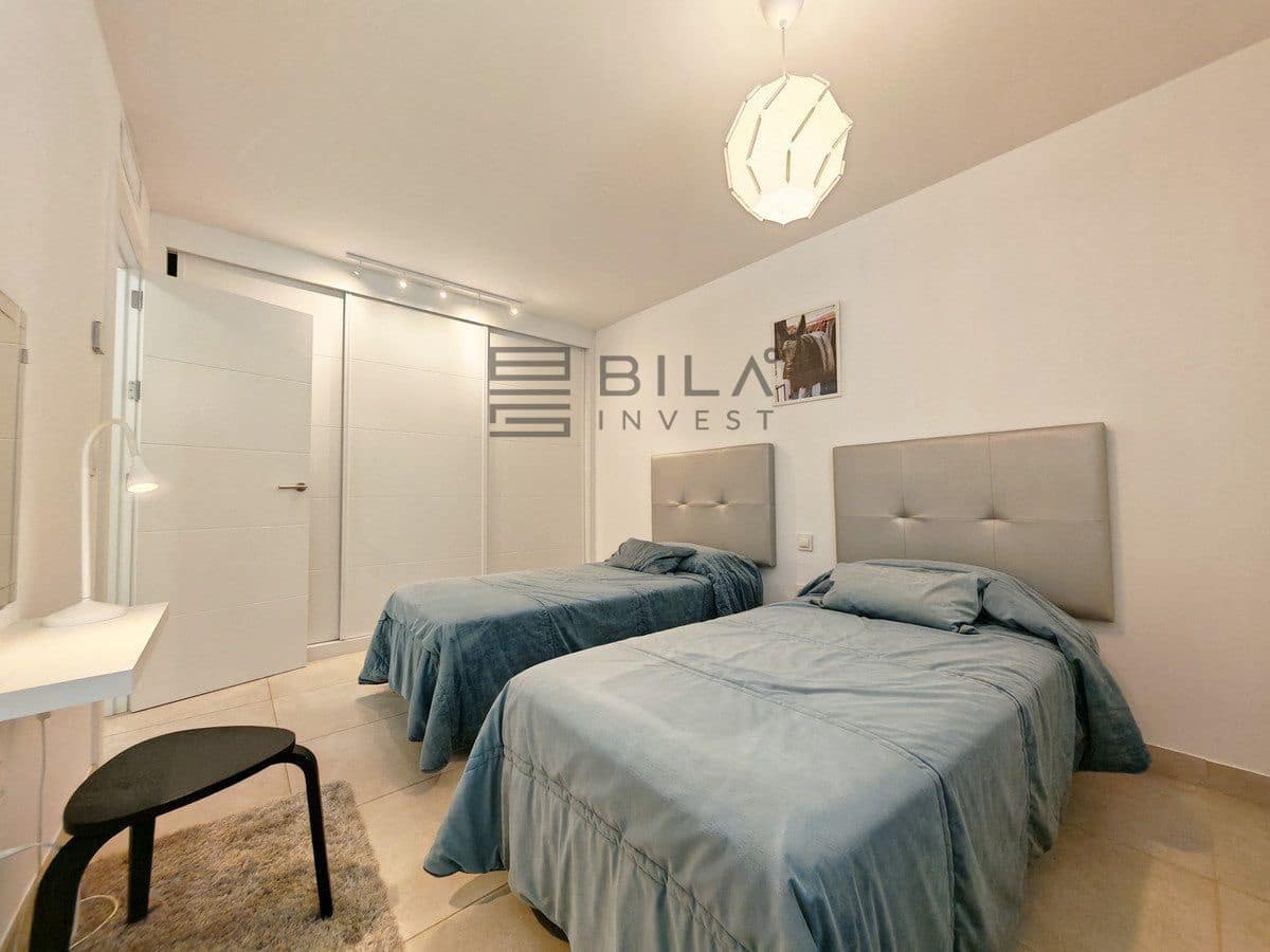 3 Zimmer Wohnung zu verkaufen in La Cala de Mijas mit Pool Garage - 590.000 € (Ref: 9743001)