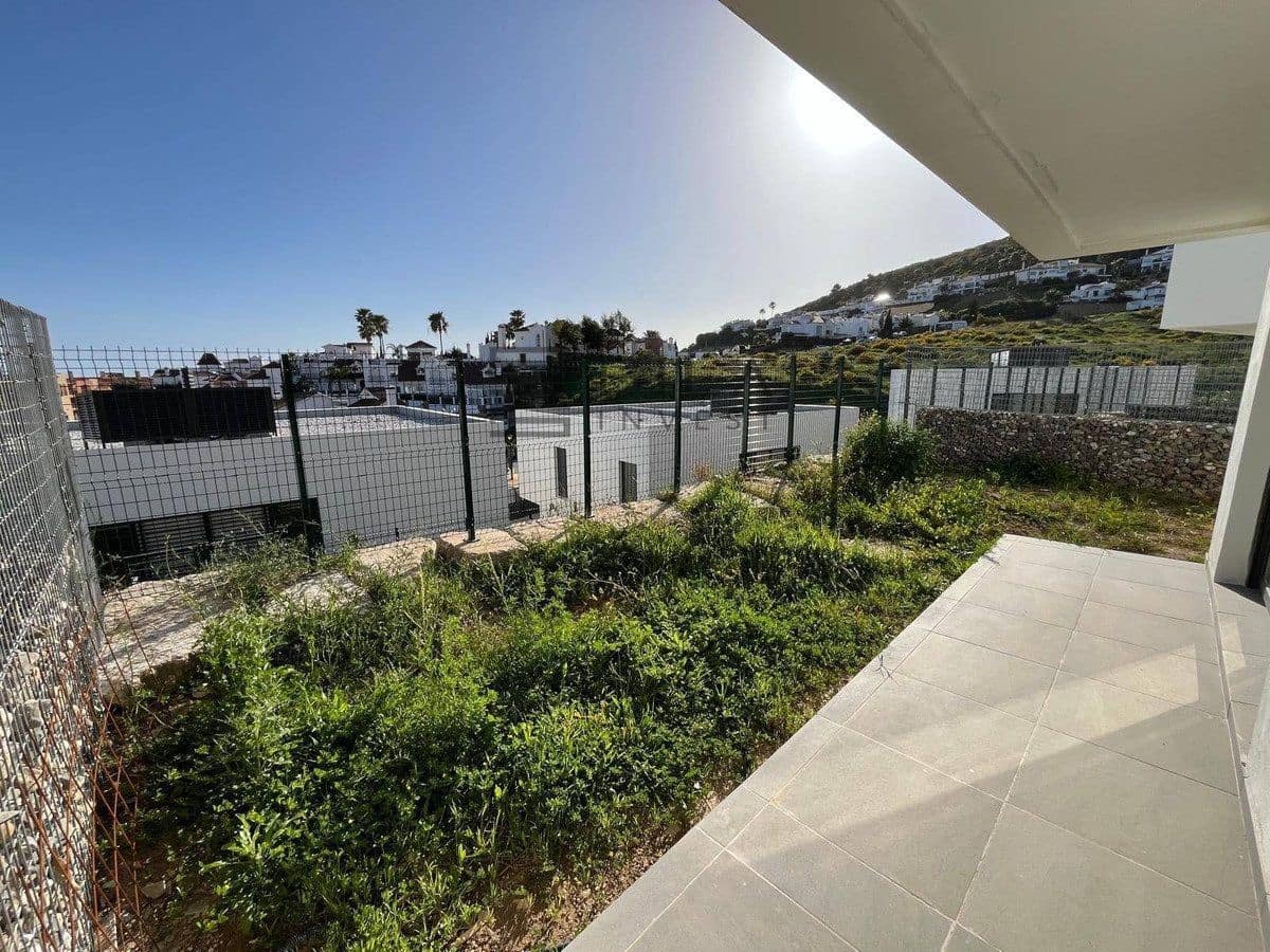 3 makuuhuone Omakotitalo myytävänä paikassa Riviera del Sol - 599 000 € (Ref: 9743003)