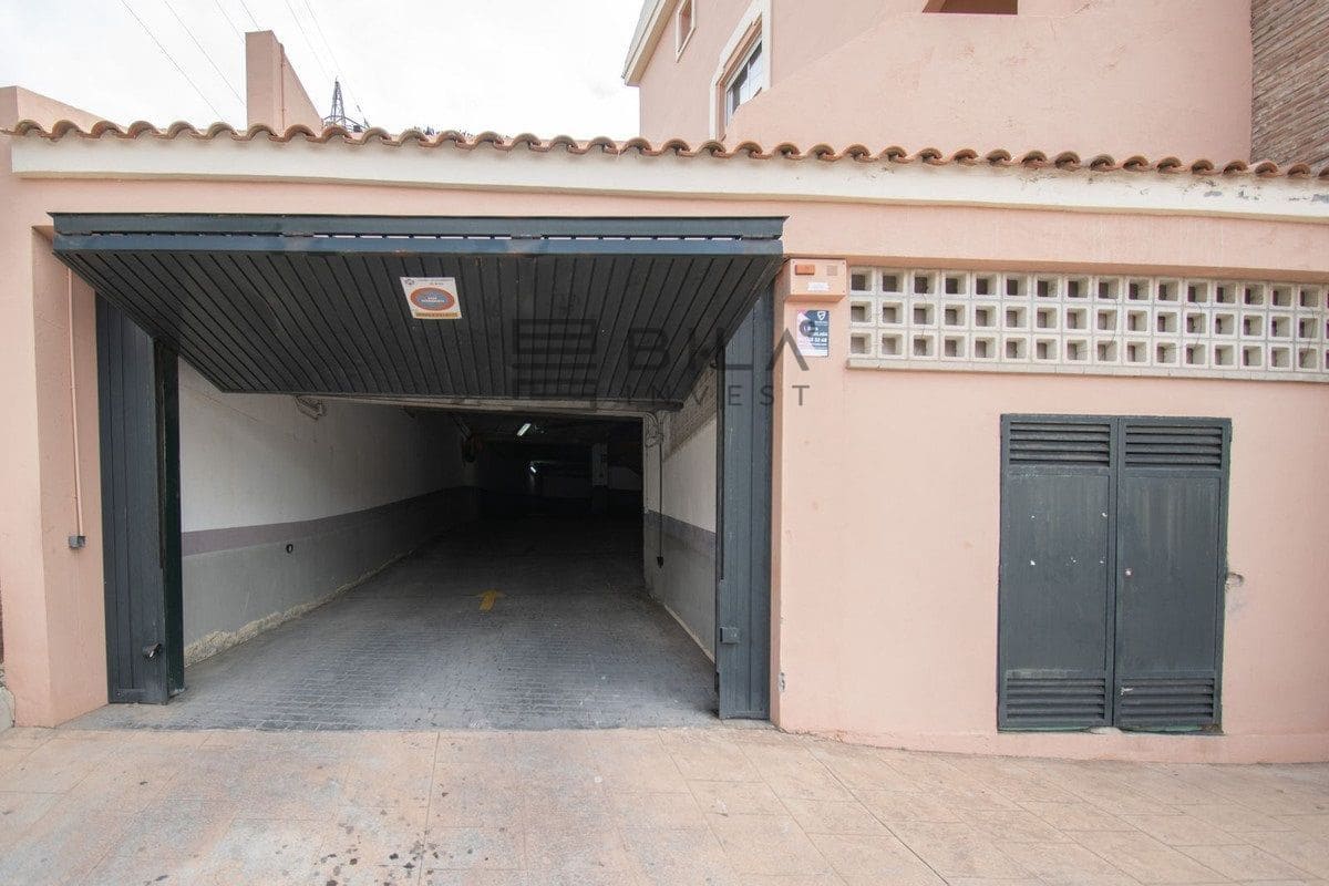 4 chambre Maison de Ville à vendre à Riviera del Sol avec piscine - 425 000 € (Ref: 9751492)