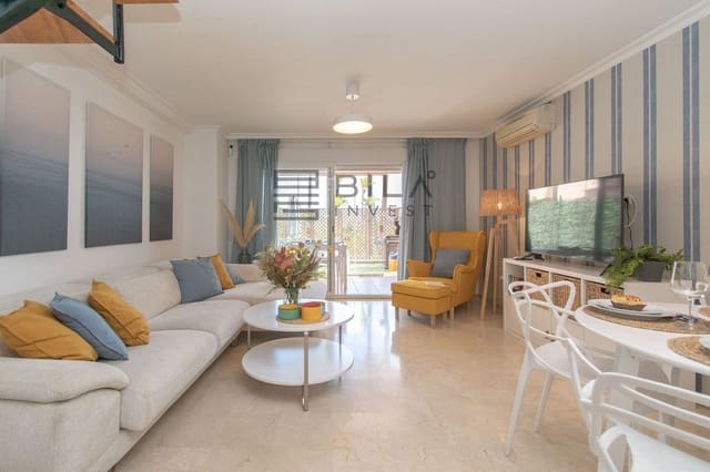 4 sypialnia Dom na sprzedaż w Riviera del Sol, Mijas z basenem - 425 000 € (Ref: 9751492)