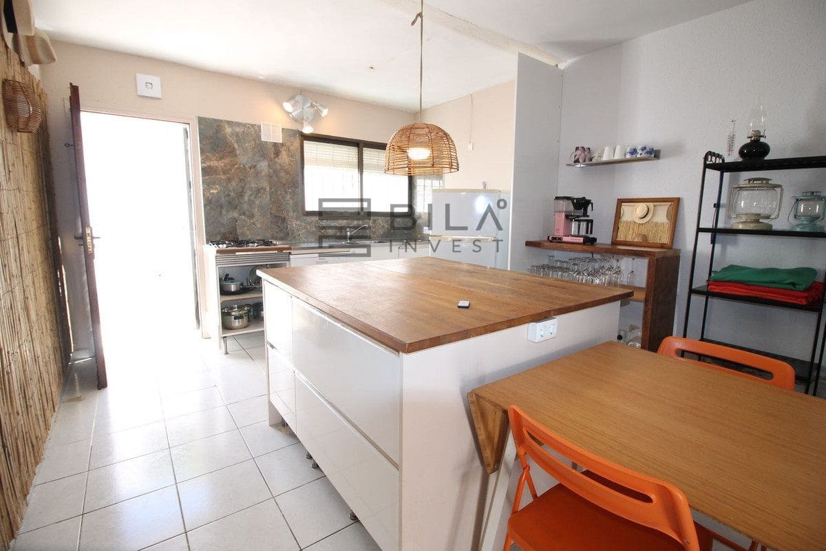 2 bedroom Flat for sale in La Cala de Mijas with pool - € 275,000 (Ref: 9751493)