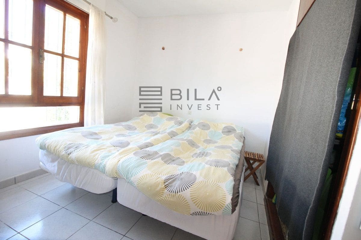 2 bedroom Flat for sale in La Cala de Mijas with pool - € 275,000 (Ref: 9751493)