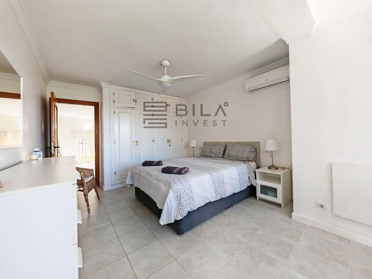 5 camera da letto Casa in vendita in Calahonda con piscina garage - 565.000 € (Rif: 9751494)